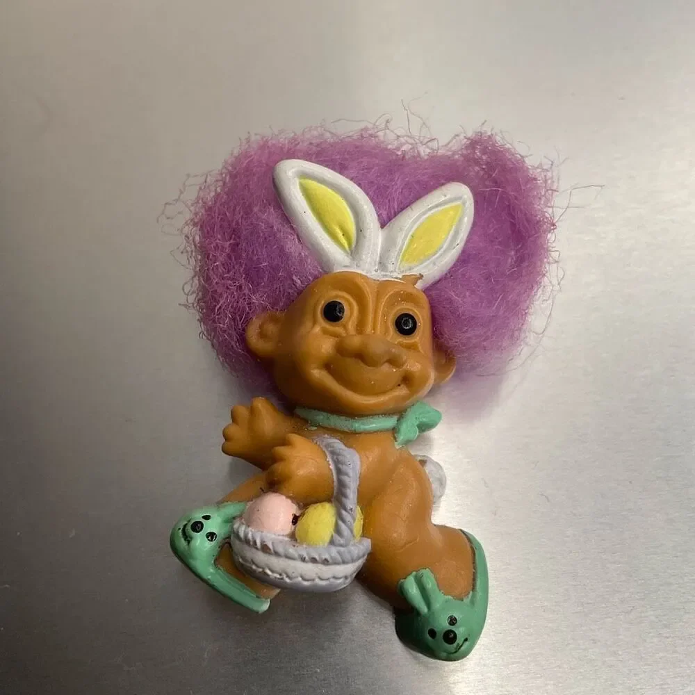 VINTAGE Brooch Lapel Pin  WACKY RABBIT TROLLS PINS by RUSS EASTER TROLL‎